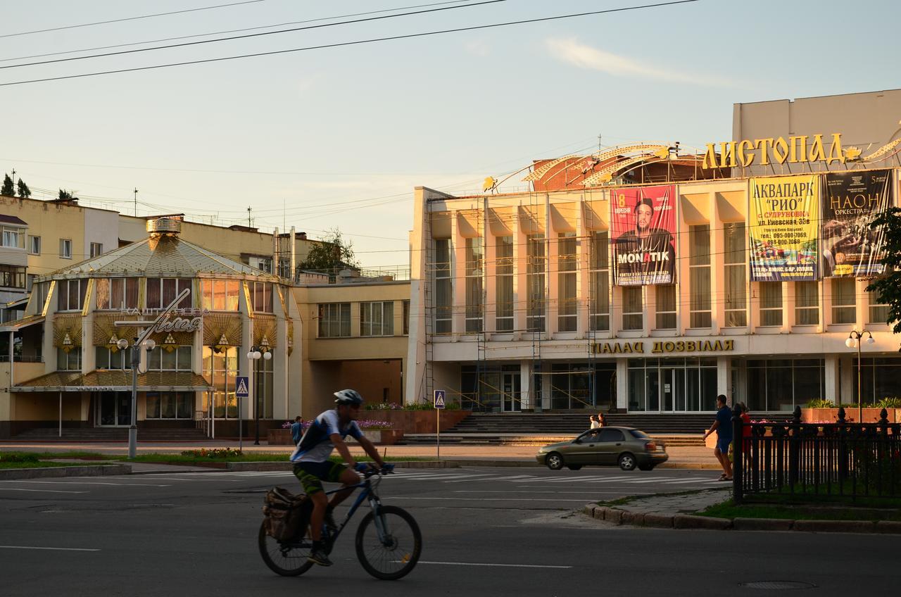 Music Hostel Полтава Экстерьер фото